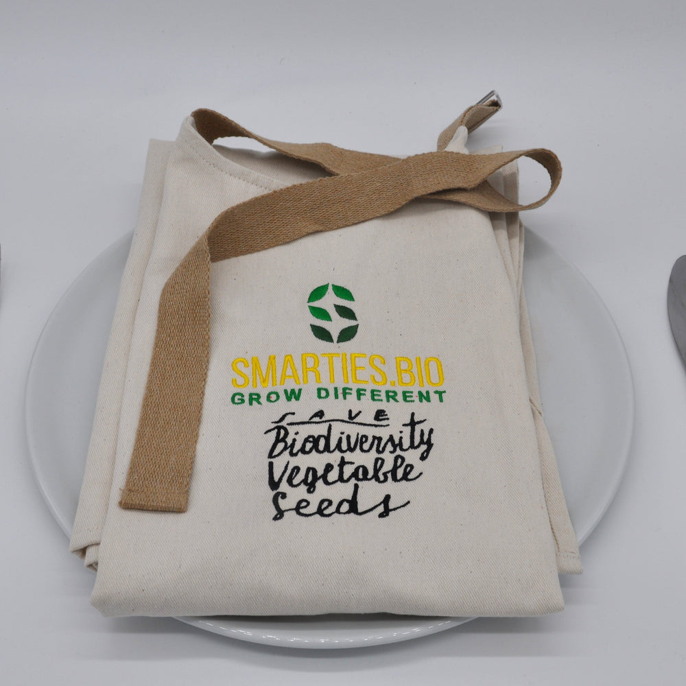 Apron “Smarties.bio – Grow Different” | Smarties.bio