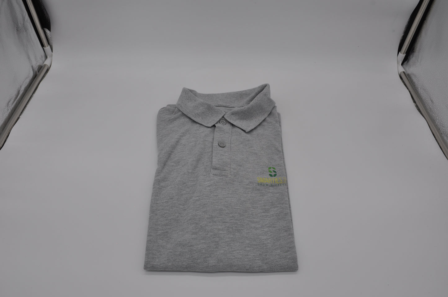 Polo shirt “Smarties.bio – Grow Different”| Smarties.bio
