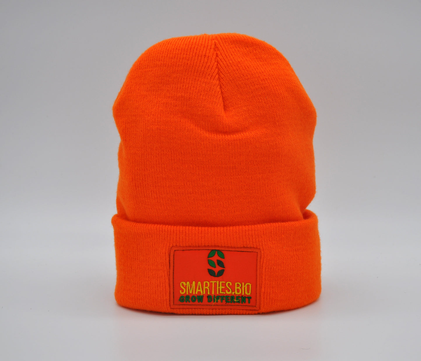 
                  
                    Beanie “Smarties.bio – Grow Different”
                  
                