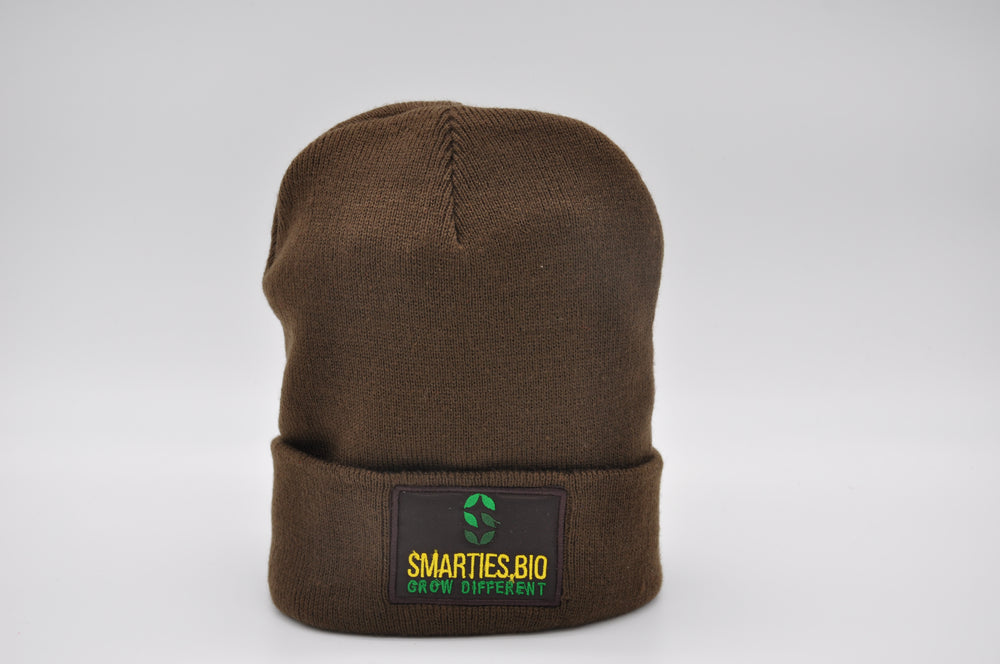 
                  
                    Beanie “Smarties.bio – Grow Different”
                  
                